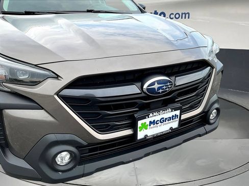 Used 2024 Subaru Outback Premium AWD/4WD image 35