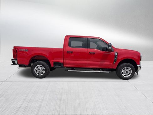 New 2026 Ford F250 XLT w/ FX4 Off-Road Package AWD/4WD image 6