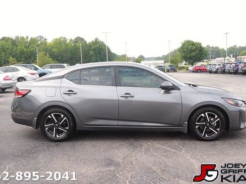 Used 2024 Nissan Sentra SV w/ All-Weather Package FWD image 8