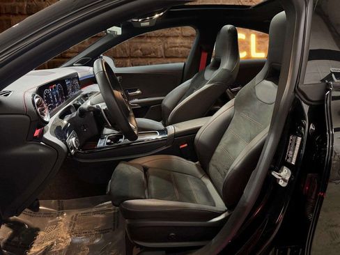 Used 2025 Mercedes-Benz CLA 45 AMG 4MATIC image 5