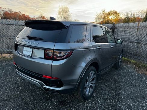New 2025 Land Rover Discovery Sport S image 7