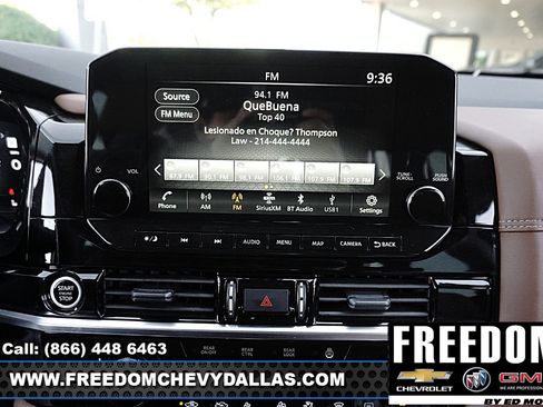 Used 2024 Nissan Pathfinder Platinum w/ Cargo Package image 5