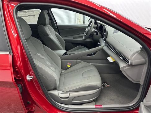 New 2026 Hyundai Elantra SEL Sport image 13