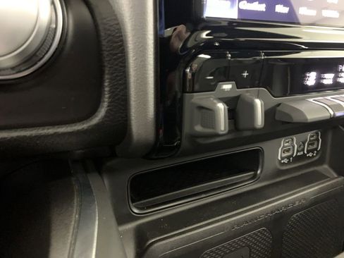 Used 2023 RAM 1500 Laramie AWD/4WD image 61