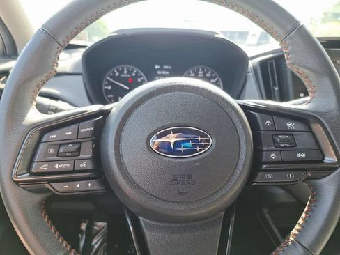 Used 2025 Subaru Crosstrek 2.5i Limited w/ Crosstrek Mirror Package AWD/4WD image 12