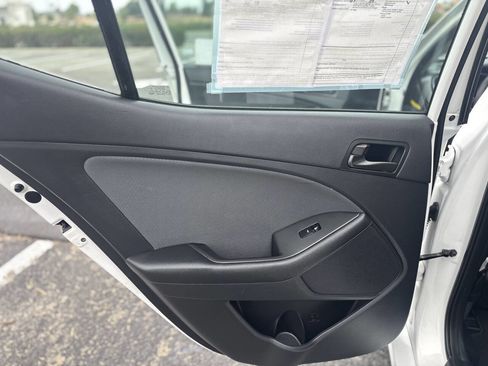 Used 2015 Kia Optima LX FWD image 18