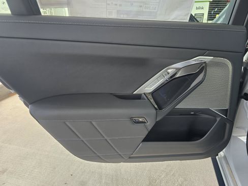 New 2026 BMW 740i w/ Executive Package RWD image 10