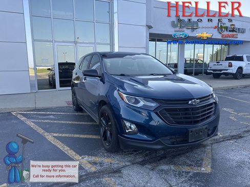 Used 2021 Chevrolet Equinox LT FWD image 1