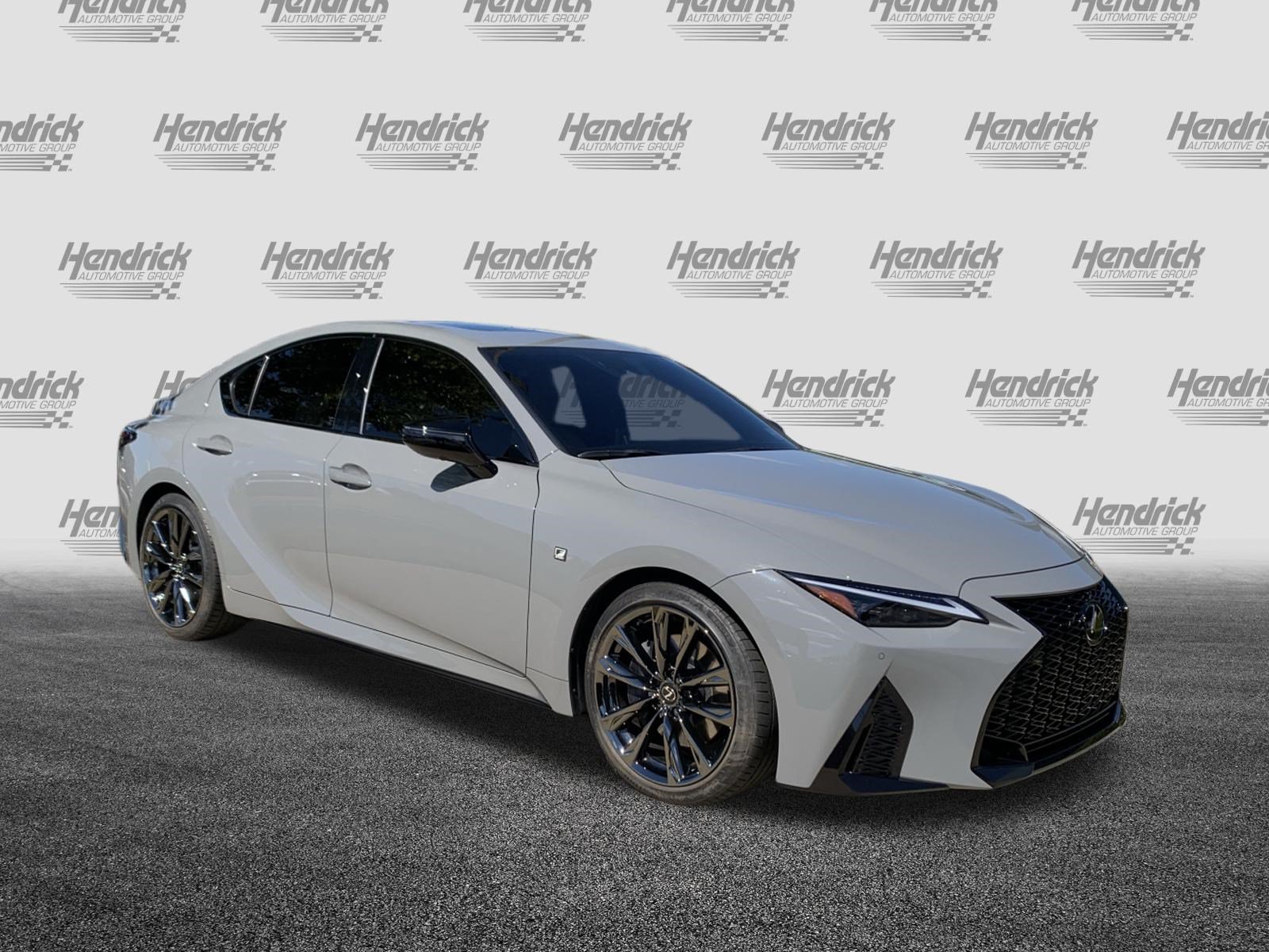 Used 2025 Lexus IS 350 F Sport RWD image 2