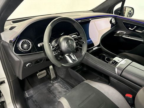 Used 2024 Mercedes-Benz EQE AMG 4MATIC SUV image 10