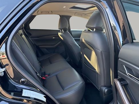 Used 2023 MAZDA CX-30 AWD 2.5 S w/ Premium Package image 12