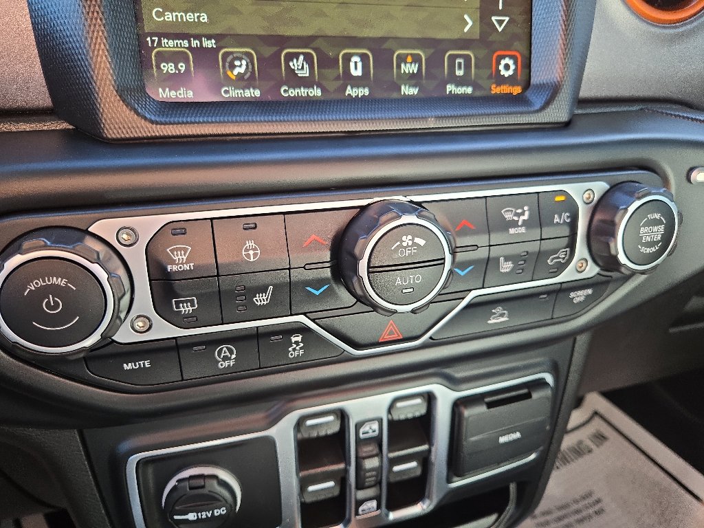 Used 2023 Jeep Gladiator Mojave w/ Cold Weather Group AWD/4WD image 62