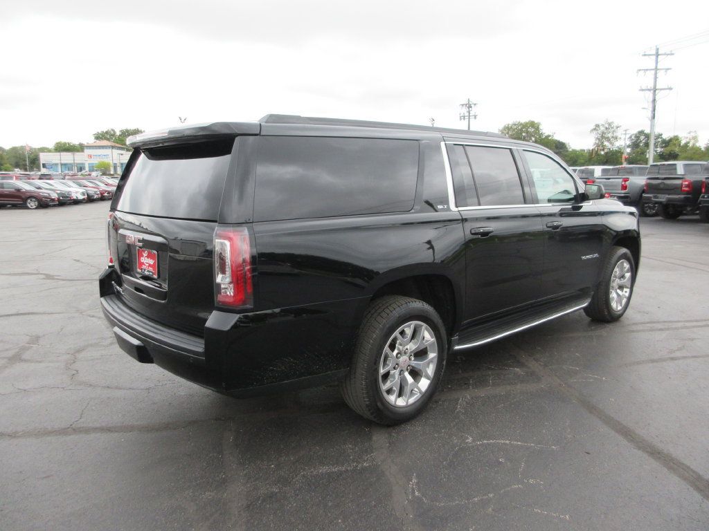 Used 2016 GMC Yukon XL SLT w/ Open Road Package AWD/4WD image 4