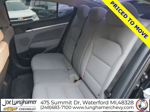 Used 2020 Hyundai Elantra SEL image 21