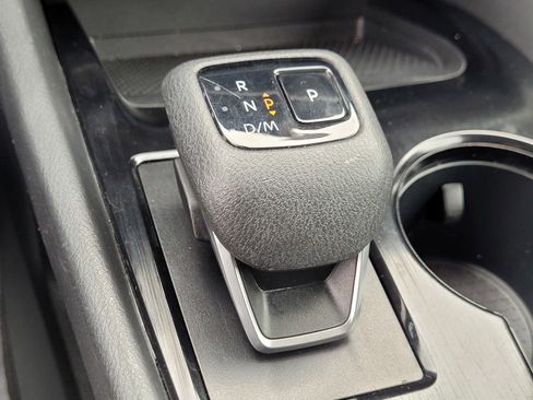 Used 2023 Nissan Rogue SV image 25