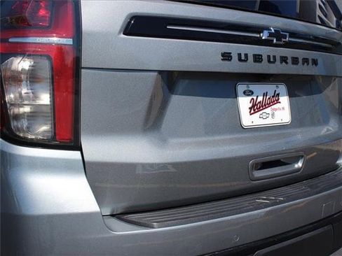 Used 2023 Chevrolet Suburban Z71 image 50