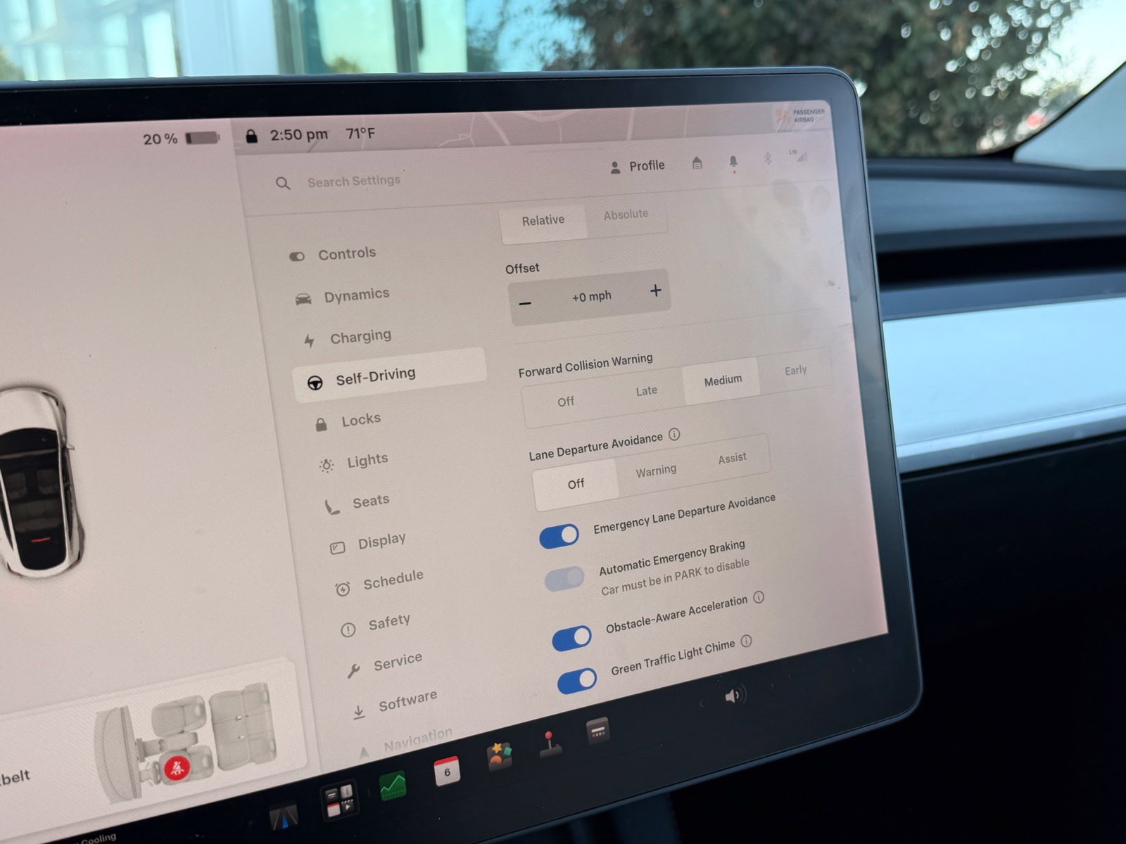 Used 2021 Tesla Model Y Long Range AWD/4WD image 29