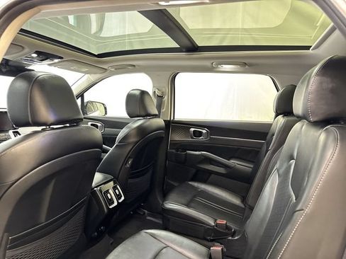 Used 2023 Kia Sorento SX FWD image 14