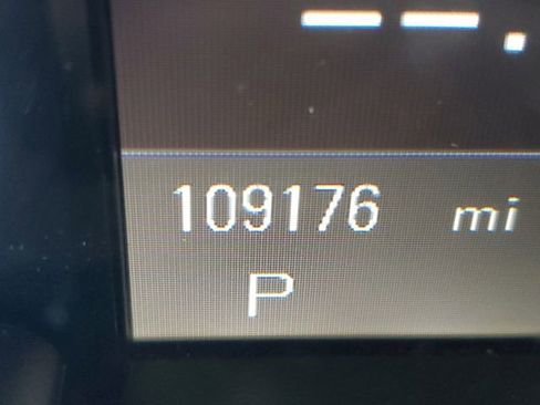 Used 2017 Audi Q5 2.0T Premium w/ Audi MMI Navigation Plus image 21