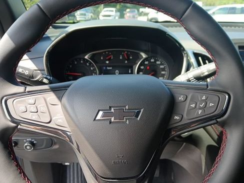 Used 2024 Chevrolet Equinox RS AWD/4WD image 29