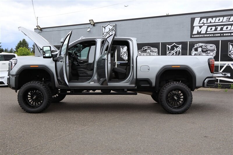 Used 2025 GMC Sierra 3500 AT4 w/ AT4 Premium Plus Package AWD/4WD image 37