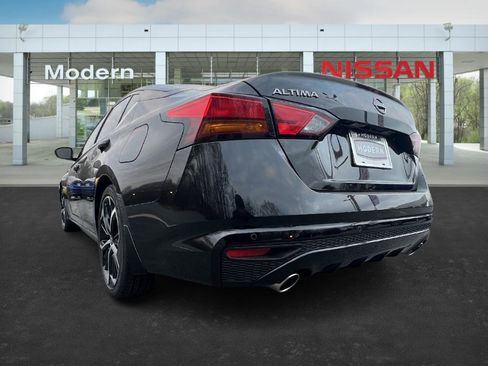 New 2025 Nissan Altima 2.5 SR image 12