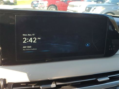 Used 2024 Hyundai Palisade Calligraphy image 17