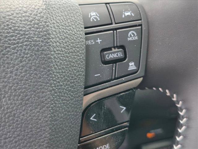 Used 2026 Toyota Camry SE FWD image 15