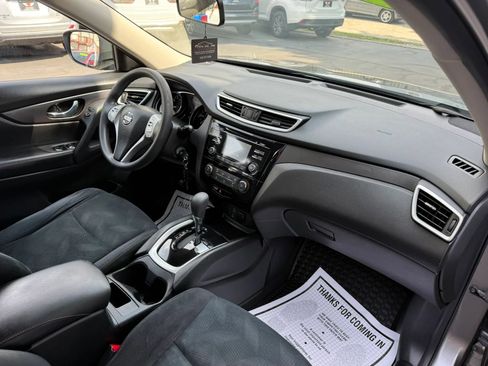 Used 2016 Nissan Rogue S AWD/4WD image 14