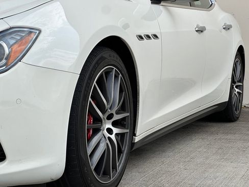 Used 2014 Maserati Ghibli S Q4 image 38