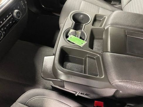 Used 2023 Chevrolet Silverado 1500 LT AWD/4WD image 17