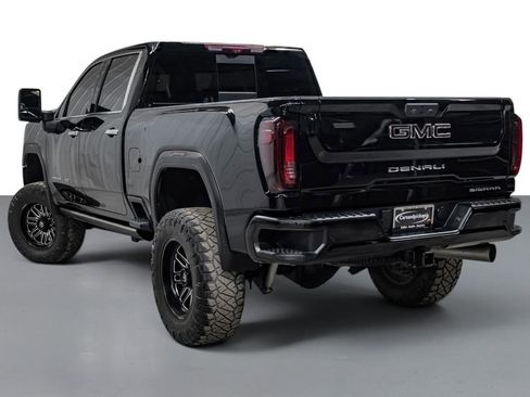 Used 2022 GMC Sierra 2500 Denali w/ Denali Ultimate Package AWD/4WD image 8