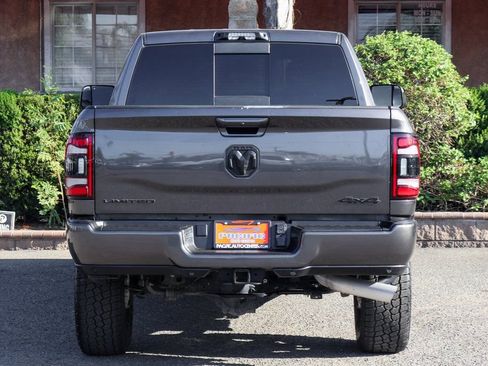 Used 2022 RAM 2500 Limited w/ Night Edition AWD/4WD image 8