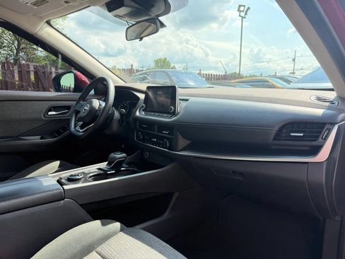 Used 2023 Nissan Rogue SV AWD/4WD image 30