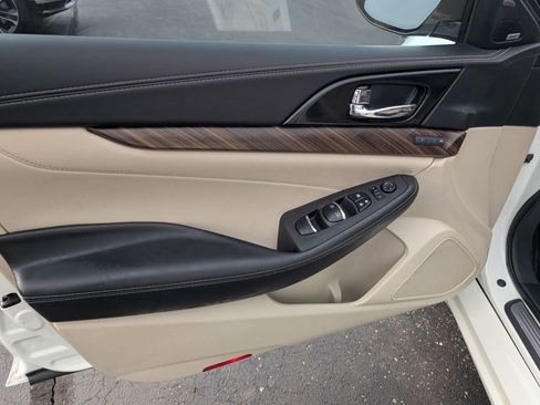 Used 2017 Nissan Maxima Platinum image 14
