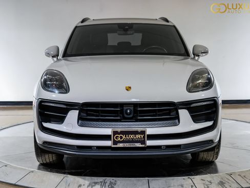 Used 2023 Porsche Macan AWD/4WD image 7