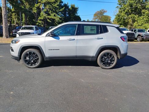 New 2026 Jeep Compass Latitude w/ Quick Order Package 29K image 8