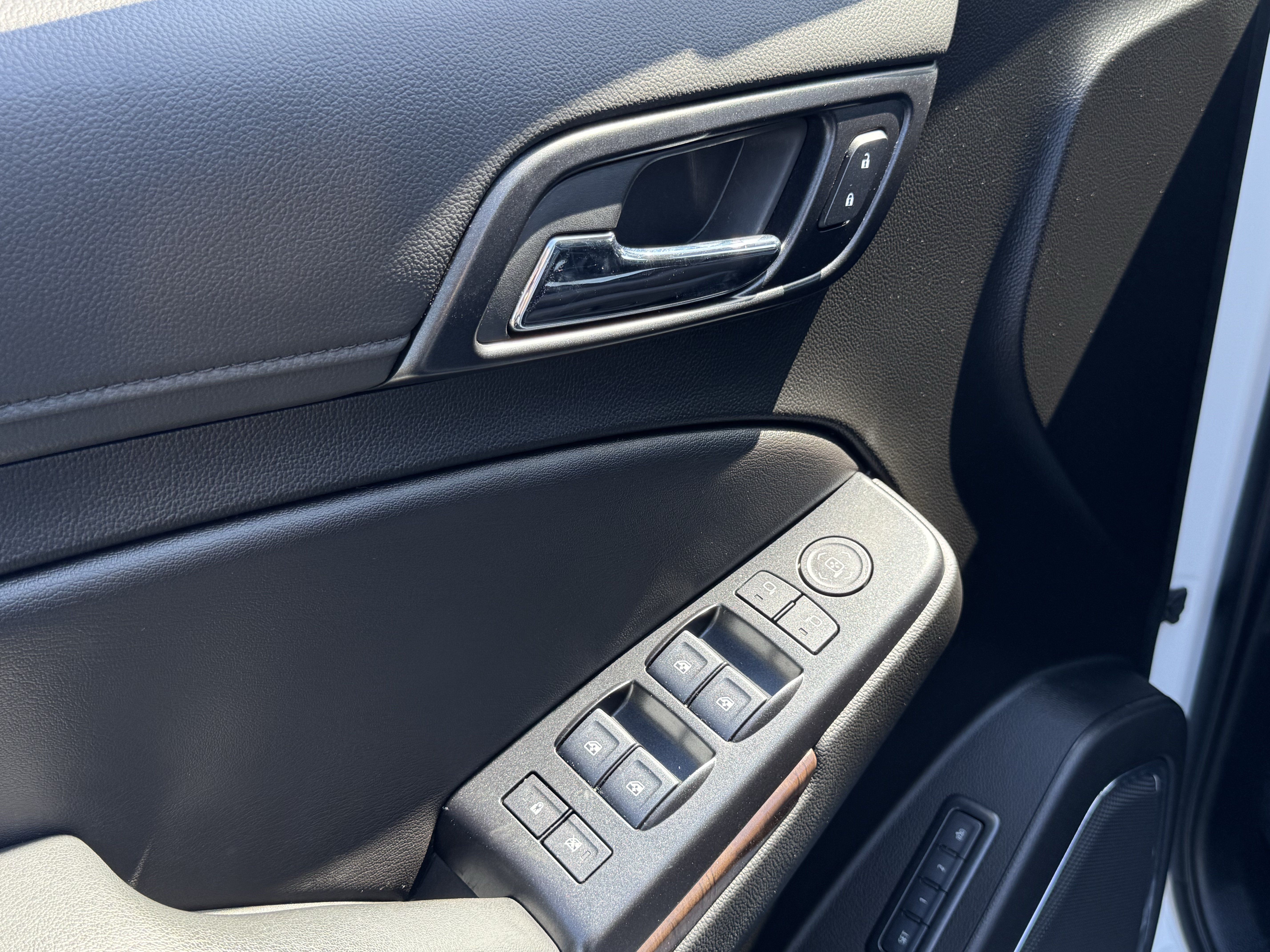 Used 2020 Chevrolet Tahoe LT AWD/4WD image 13