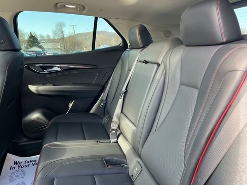 Used 2022 Buick Envision Essence w/ Sport Touring Package image 25