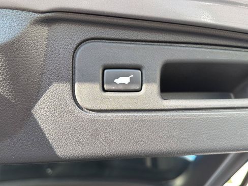 Used 2021 Honda Passport Touring image 36