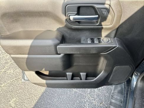 Used 2022 Chevrolet Silverado 1500 Custom RWD image 15