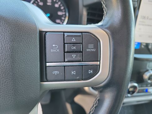 Used 2022 Ford Expedition Limited image 17