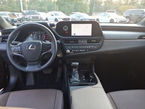 Used 2023 Lexus ES 350 w/ Accessory Package (Z2) FWD image 9