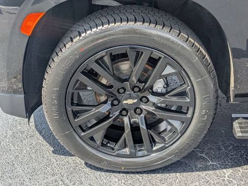 Used 2023 Chevrolet Tahoe Premier RWD image 21