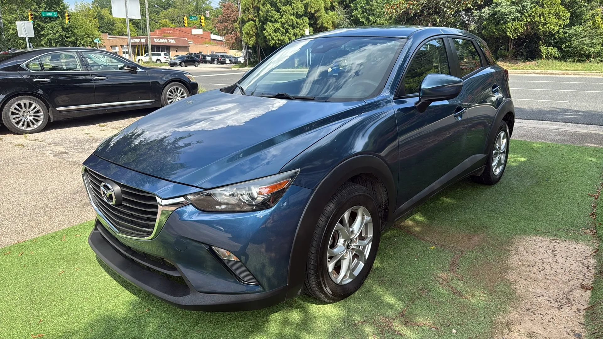 Used 2019 MAZDA CX-3 Sport AWD/4WD image 3
