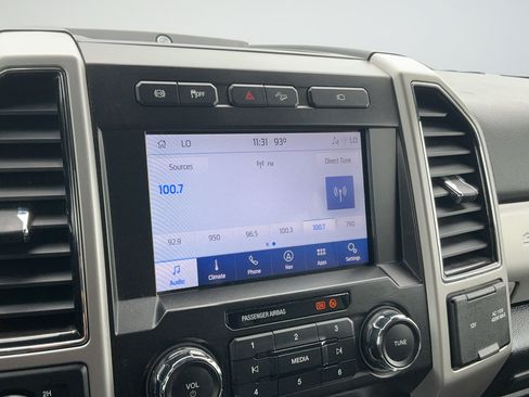 Used 2021 Ford F250 Lariat w/ Lariat Value Package AWD/4WD image 11