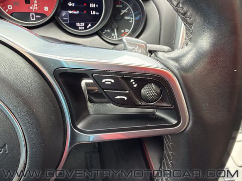Used 2016 Porsche Cayenne GTS AWD/4WD image 31