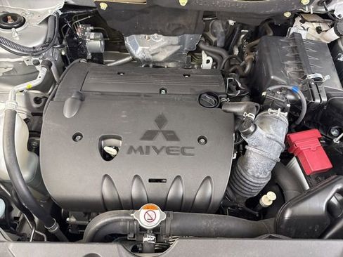 Used 2025 Mitsubishi Outlander Sport ES AWD/4WD image 21