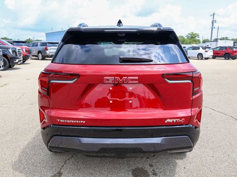 New 2027 GMC Terrain AT4 w/ Convenience Package III AWD/4WD image 4