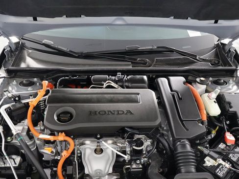 Used 2025 Honda Civic Sport image 15